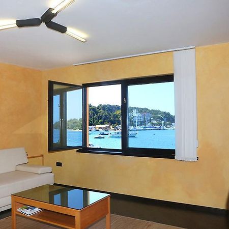 רוביני Apartments Ana City מראה חיצוני תמונה