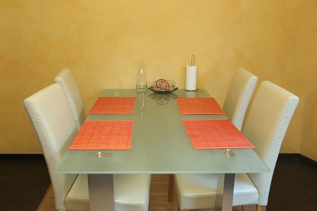 רוביני Apartments Ana City מראה חיצוני תמונה